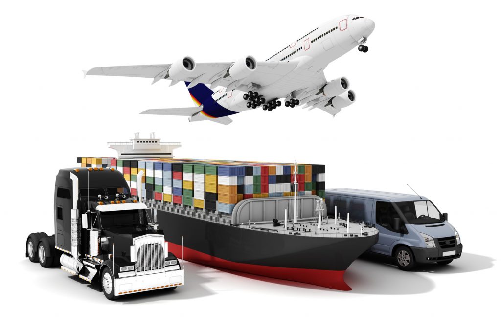 What Is the Difference Between International and Domestic Freight Forwarding?